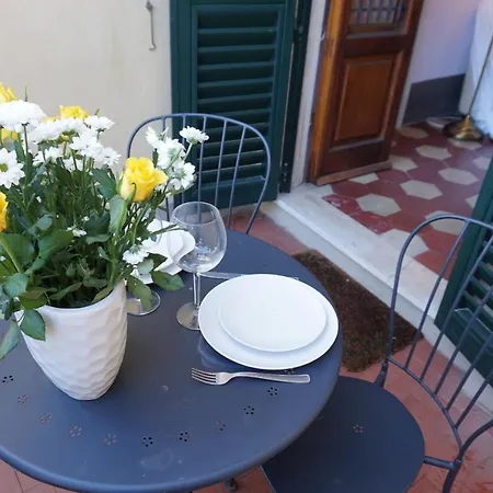 I Pratini, Cozy In Center Town With Terrace Lucca
