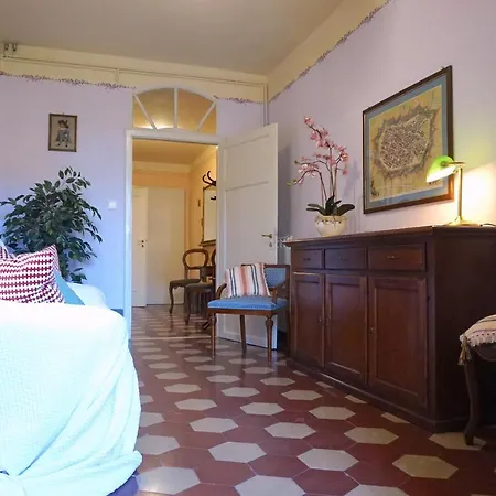 I Pratini, Cozy In Center Town With Terrace Apartment *