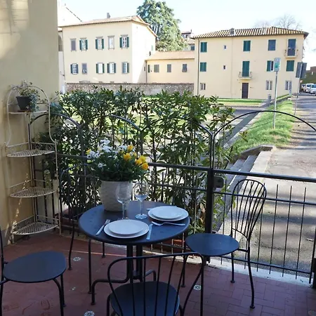 Apartment I Pratini, Cozy In Center Town With Terrace *