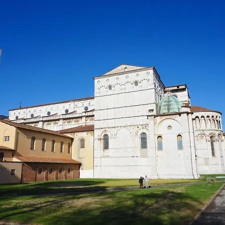 I Pratini, Cozy In Center Town With Terrace * Lucca