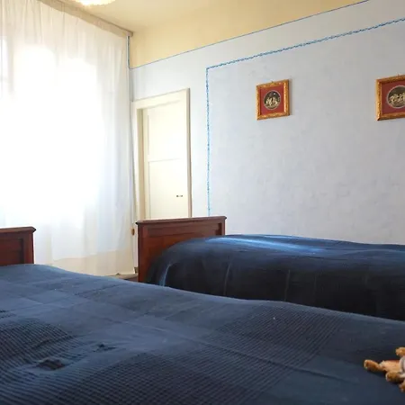Apartment I Pratini, Cozy In Center Town With Terrace